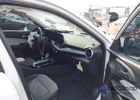 2025 Chevrolet Trax Fwd Lt из США, поврежденный, VIN KL77LHEP4SC208519